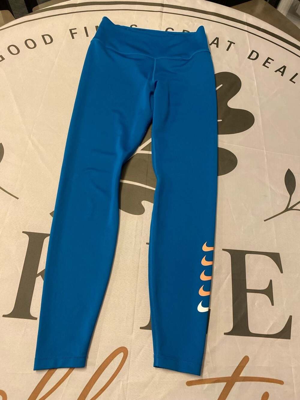 Nike Swoosh Run 7/8 Running Leggings